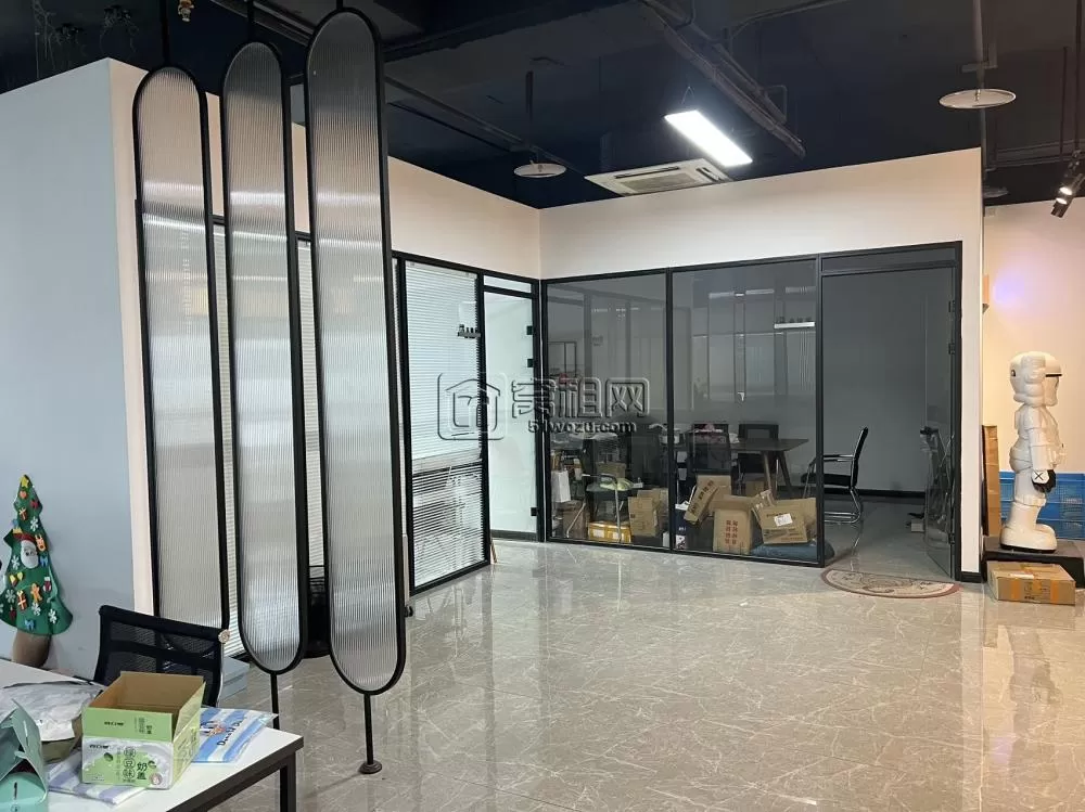大海大厦老客户转租产证面积280.04㎡ 朝南 转租到期六月中旬 家具不含