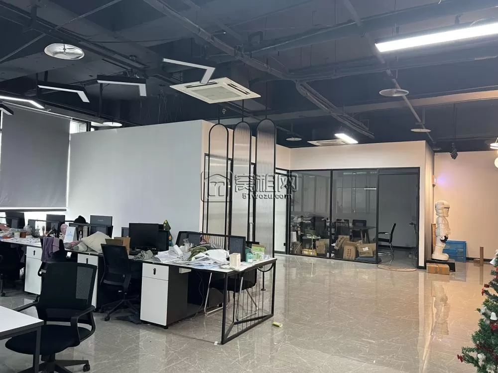 大海大厦老客户转租产证面积280.04㎡ 朝南 转租到期六月中旬 家具不含