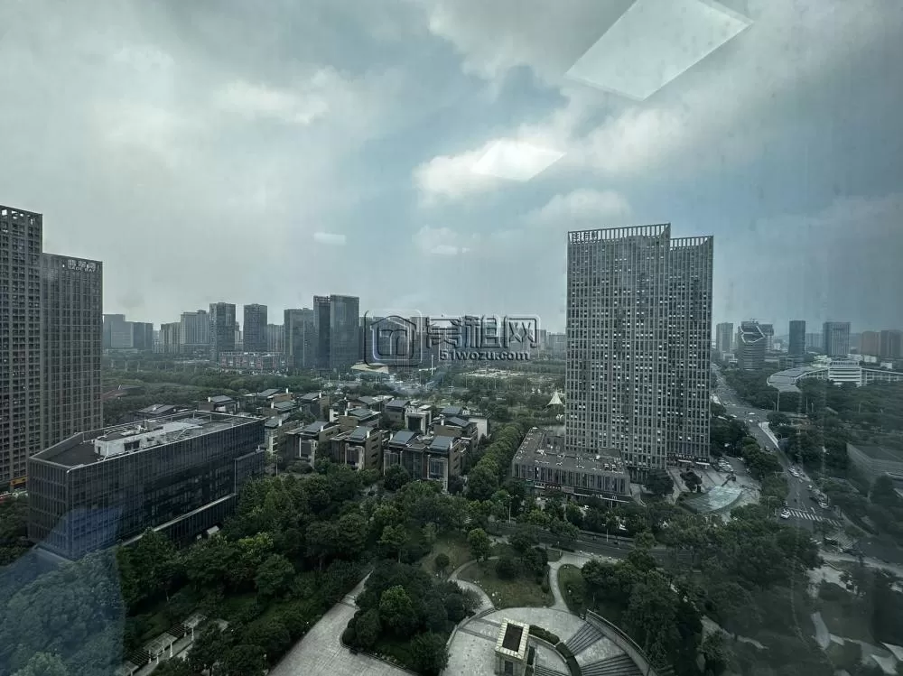 通途路涌金大厦室外景观好70平米3100一个月写字楼出租
