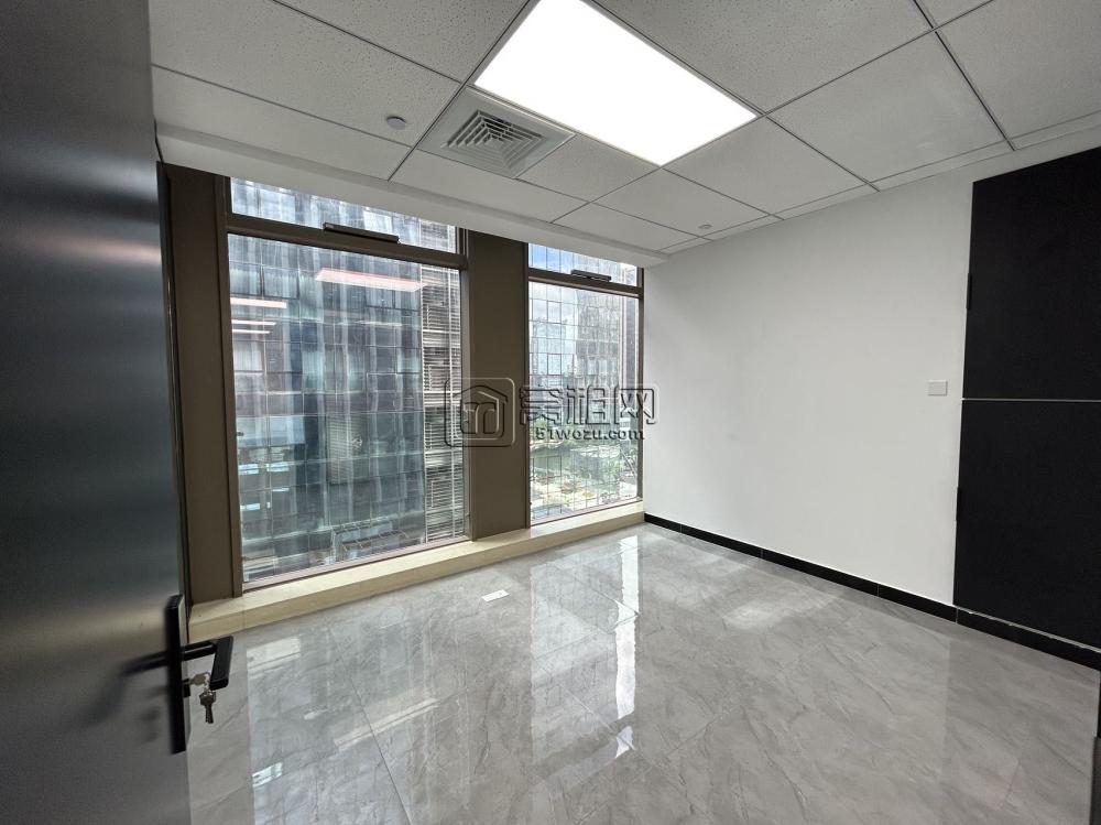 宁波商会大厦9楼办公室出租162平方全新装修，内有二个隔间，租金9800元一月(图4)