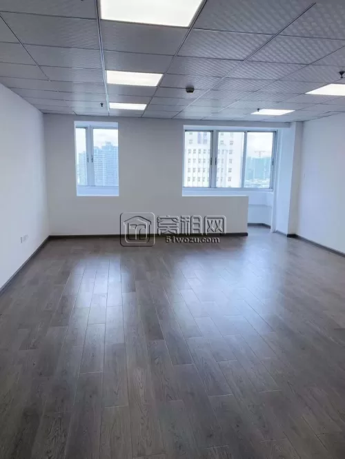 出租百丈大厦建筑面积66.76㎡，租金2200元/月