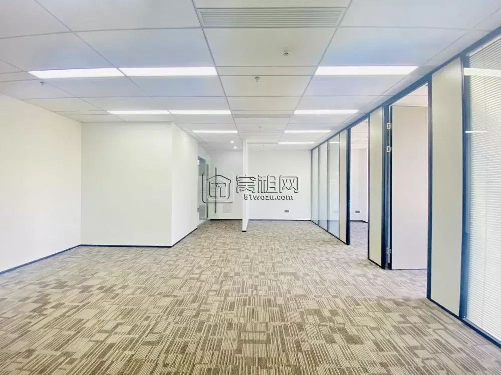 宁波万科云谷中心B座132平办公室出租共享休息区～会议室
