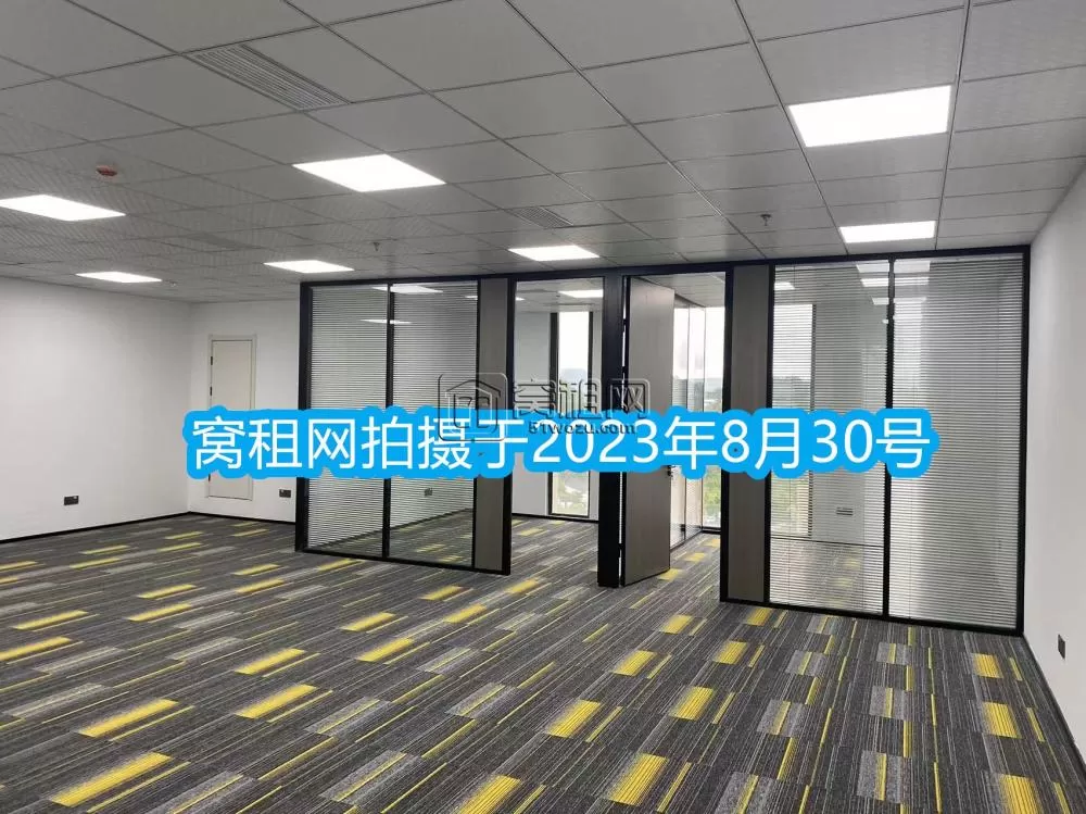 宁波江北4号线长兴路出口写字楼出租152平米