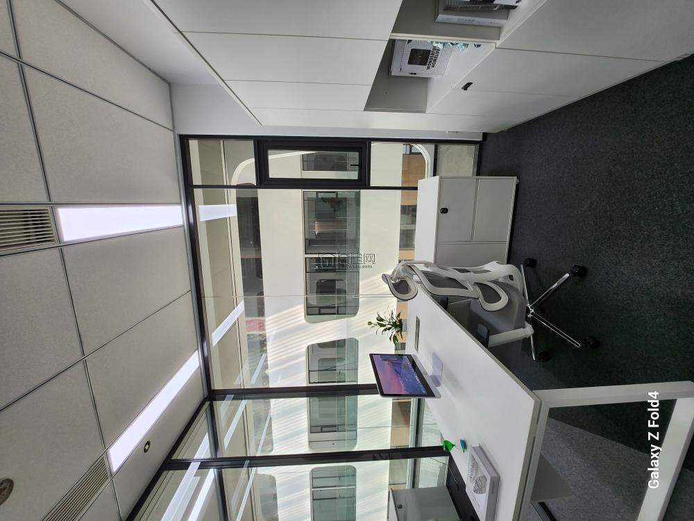 亿浩钿数字产业园出租86平米精装修办公室(图6)