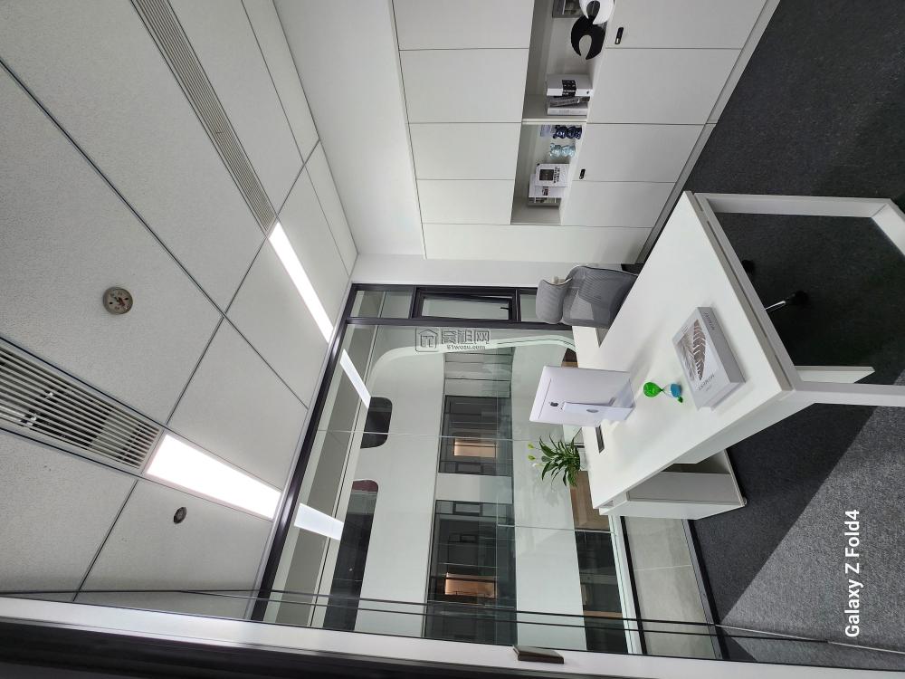 亿浩钿数字产业园出租86平米精装修办公室(图7)
