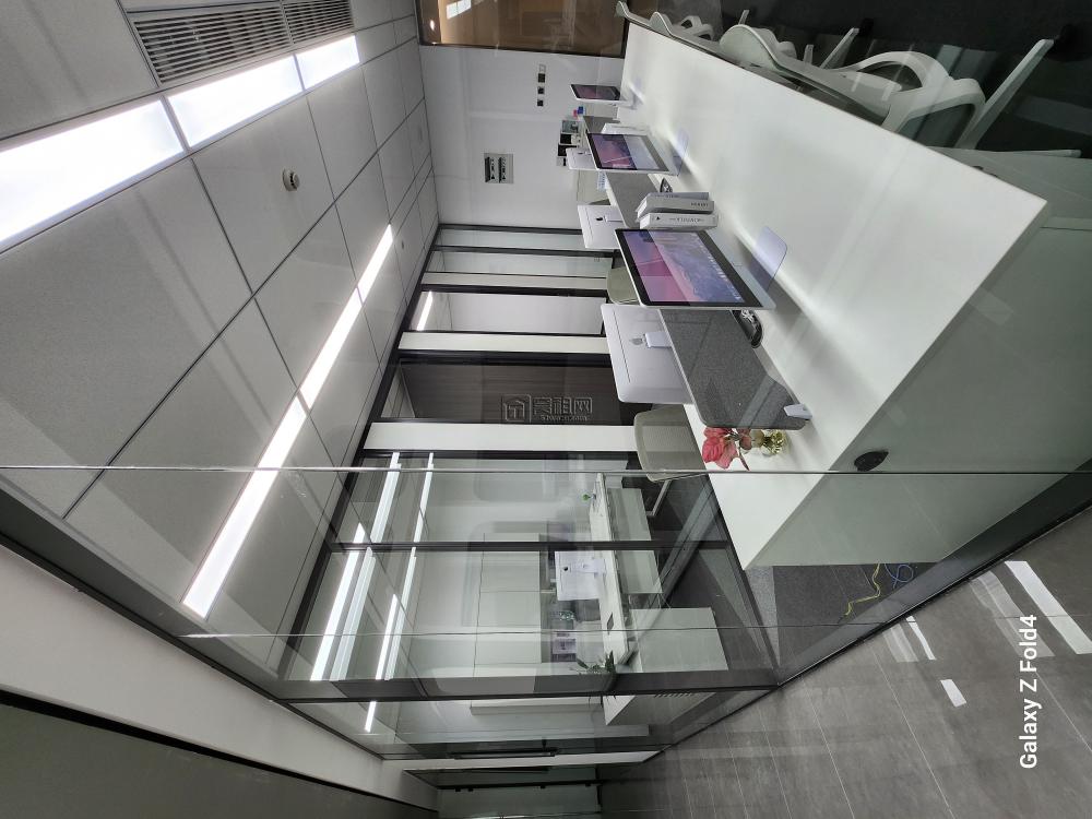 亿浩钿数字产业园出租86平米精装修办公室(图10)