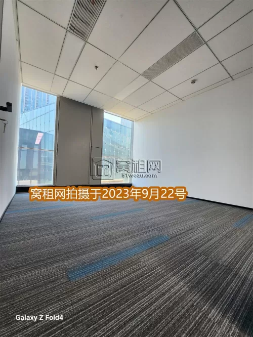 宁波东部新城CBD中心324平米写字楼出租