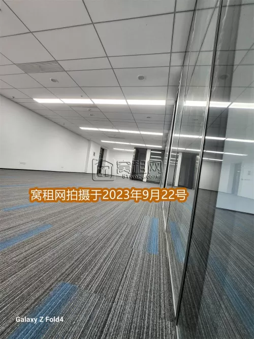 宁波东部新城CBD中心324平米写字楼出租