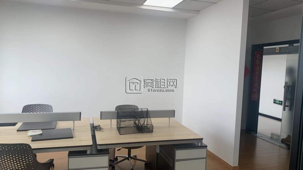 宁波滨江一期高层写字楼朝南90平方米 带家具，带装修出租(图5)