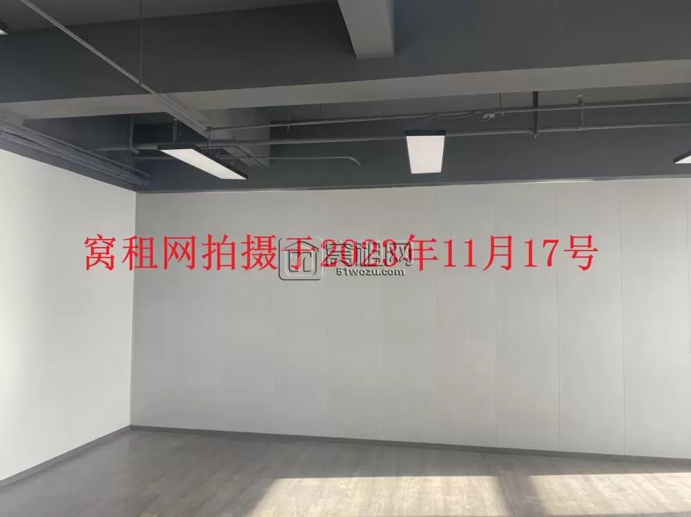 海曙区和义大道商圈宁波和创大厦105平米写字楼出租