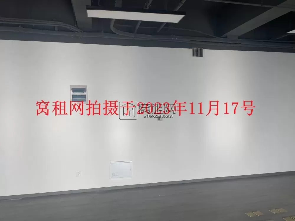 海曙区和义大道商圈宁波和创大厦105平米写字楼出租