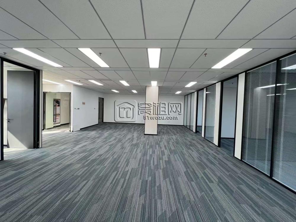 江北前洋商务区全新装修286平方办公室，三面采光，南北通透出租(图4)