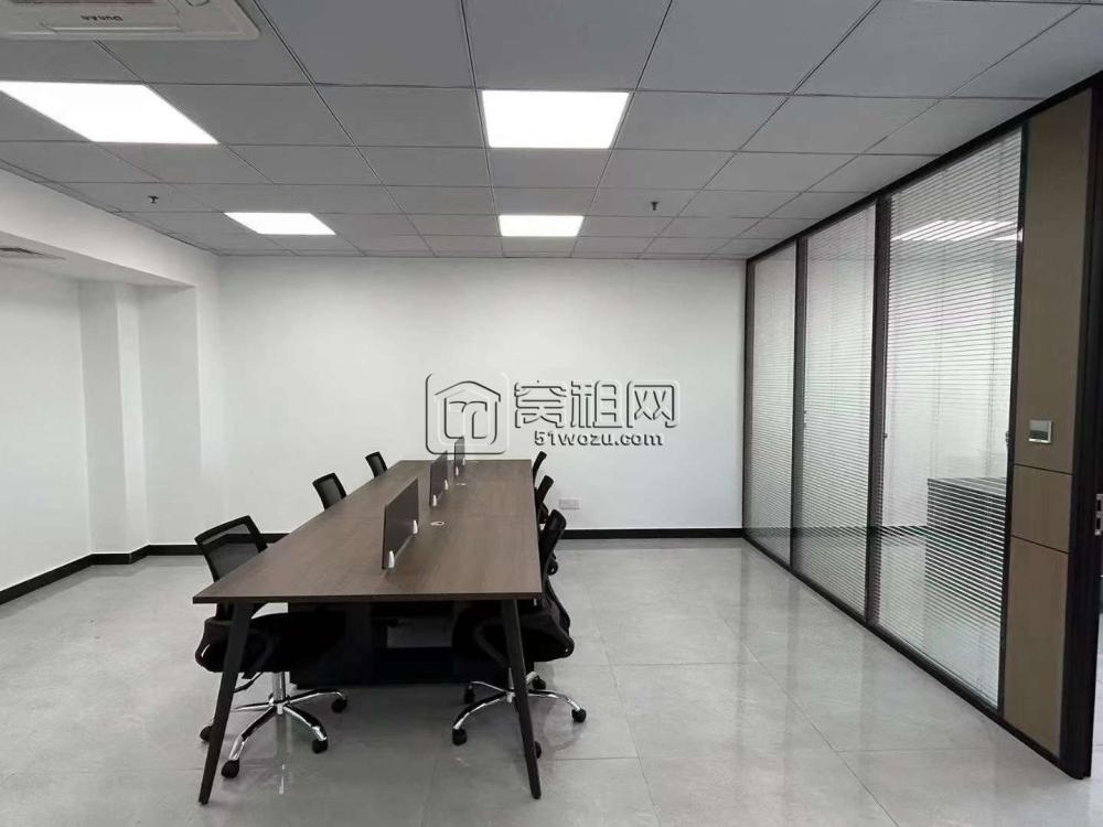 宁波三中附近写字楼银晨国际1号楼 130平  电梯口 带全套家具(图3)