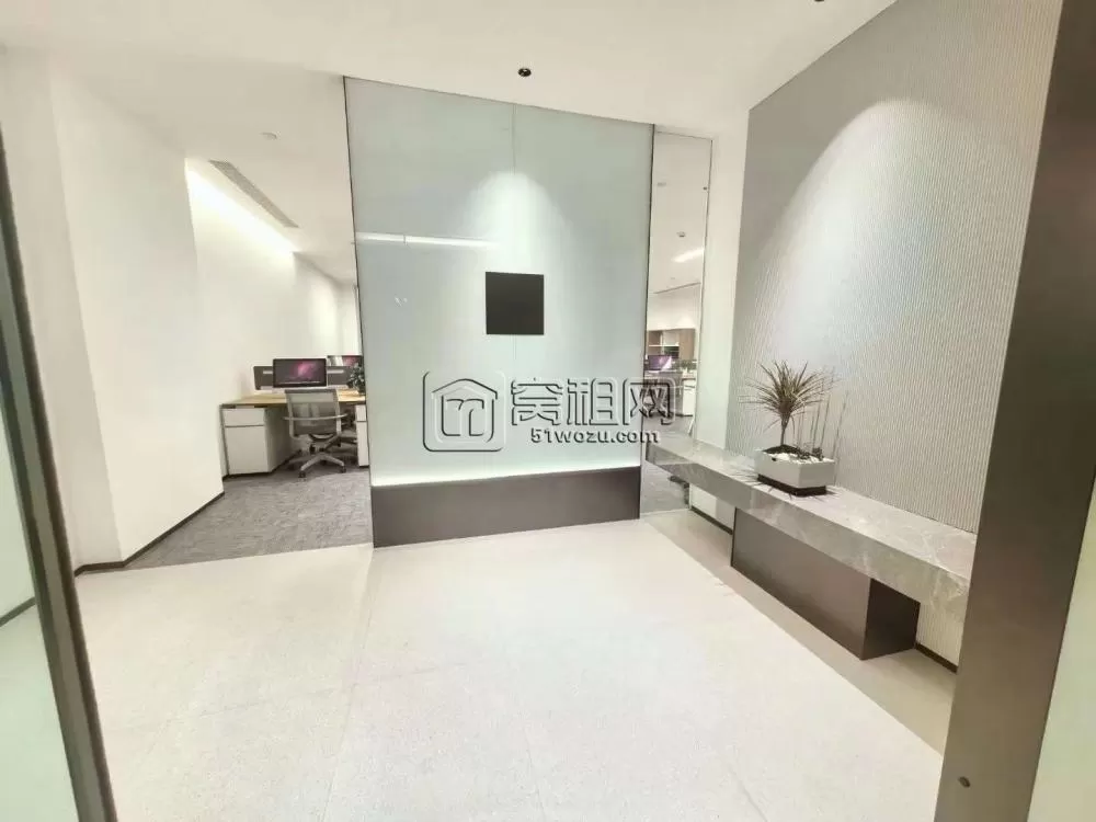 老江东区宁波福康大厦豪华装修76平，原价5000元/月，现一口价4400元