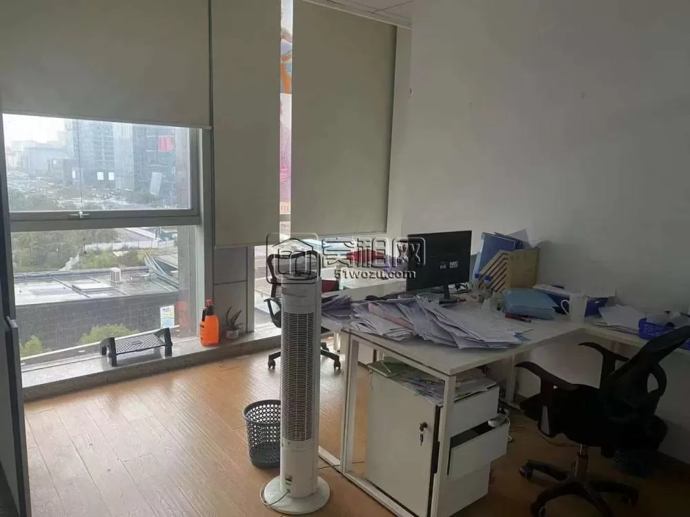 南部商务区宁波中基大厦133平，2个隔间，7000元/月，看房提前联系