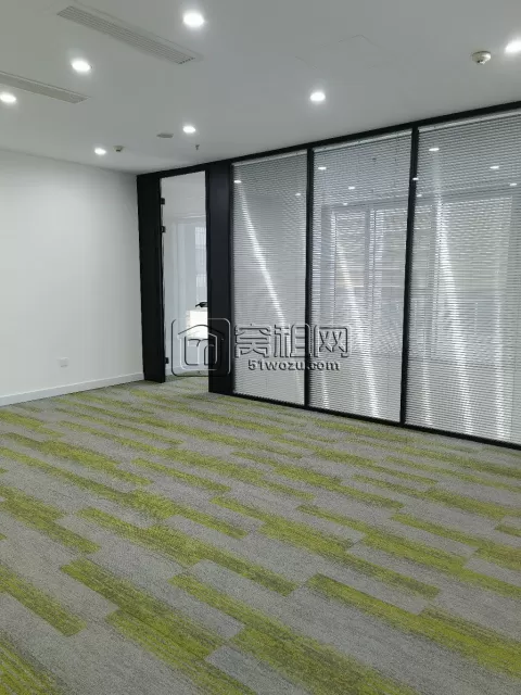 宁波国际金融中心大厦105.31m² 东北朝向出租