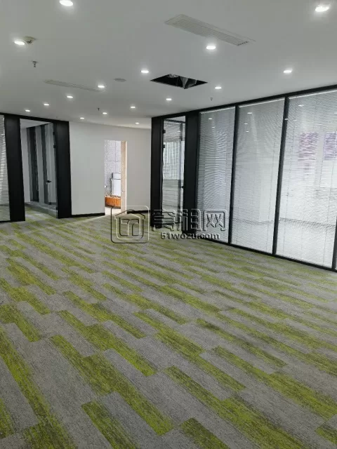 宁波国金中心F座181.06m² 办公室出租