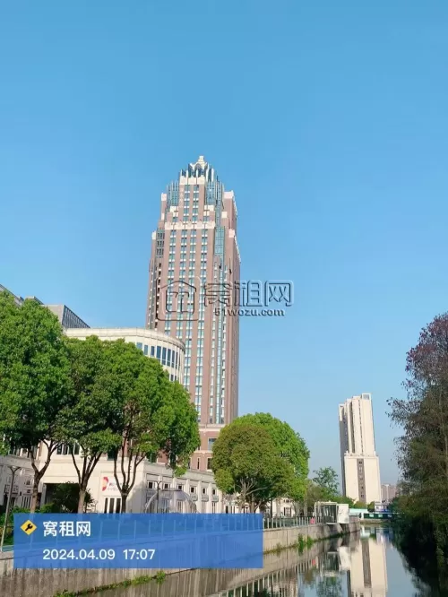 城市摩尔