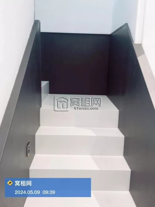 鄞州区华贸宁波福康大厦162平米精装修办公室出租
