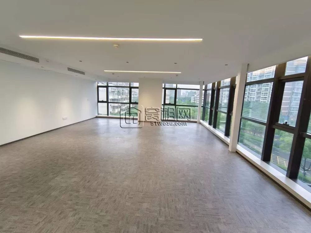 福康大厦loft复式162平精装家具全套！全新多套可选~