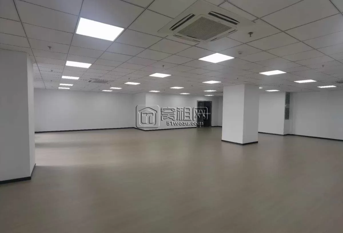 宁波地铁4号线出口和荣精装好房源，270㎡，特价1.4，年租金：137970元