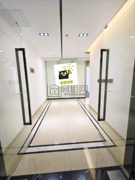 宁波金融创新港精装带办公家具全落地窗出租