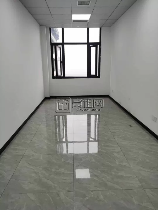 江北长兴路地铁口宁波萤集云汇中心42平精装可定制隔间，朝南高楼层