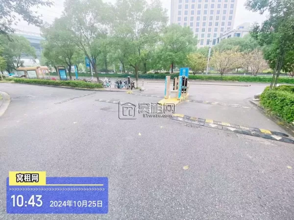 宁波恒一广场写字楼停车收费