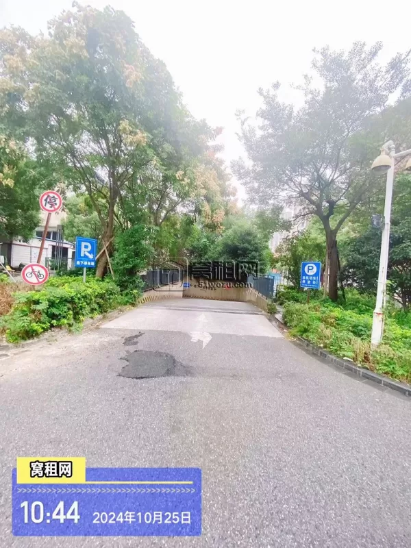 宁波恒一广场写字楼停车收费