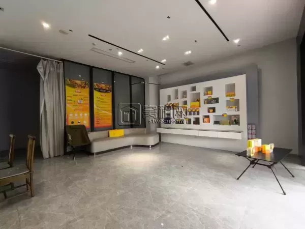 鼓楼132创意园区一楼沿街店铺出租
