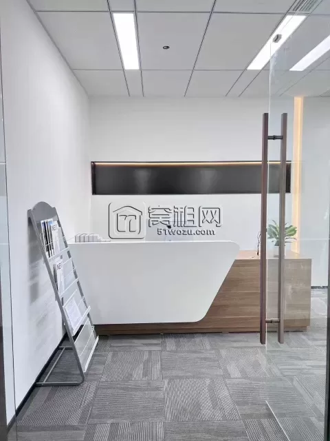 宁波妇儿医院北院区对面慈水心境凯投大厦285/平精装修出租