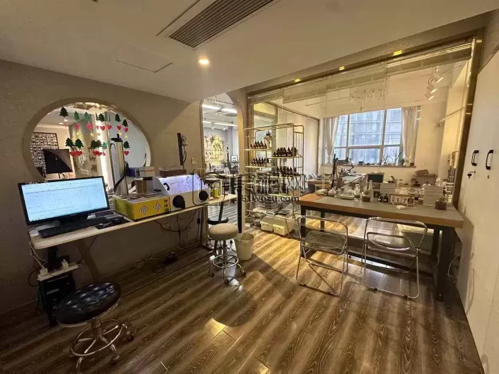 宁波海曙区药行街亚细亚大厦带上下水工作室出租