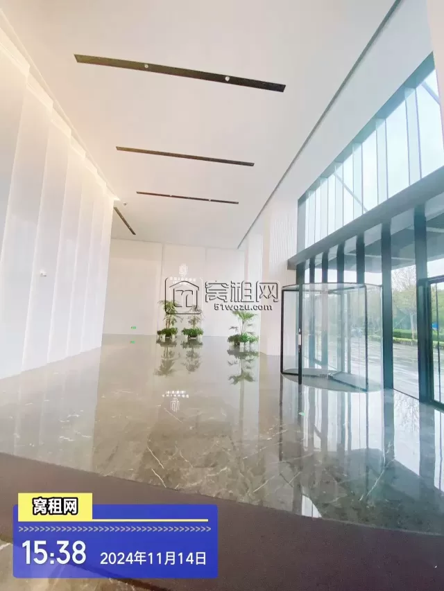 中哲总部大厦