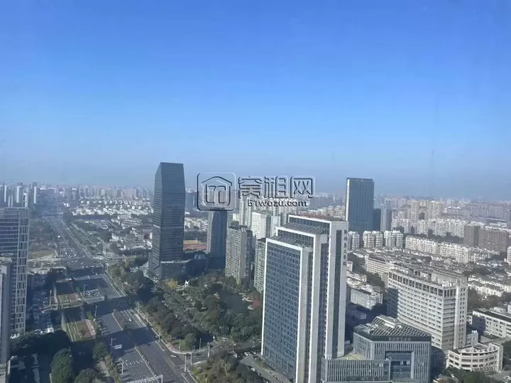 鄞州亚洲之窗1280平出售 1680w。 适合企业做会所商务。