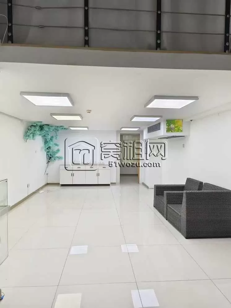 宁波世贸中心大厦83×2复式结构 可以办公也可以做美业 带独立水源 看房滴滴