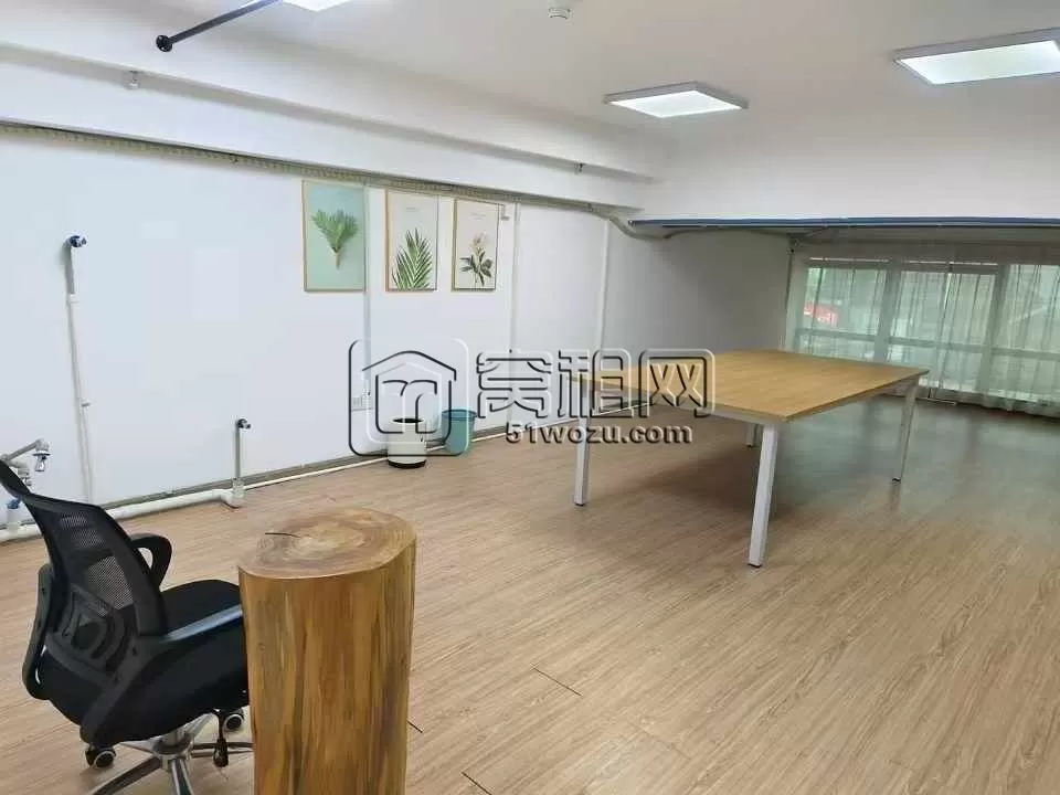 宁波世贸中心大厦83×2复式结构 可以办公也可以做美业 带独立水源 看房滴滴