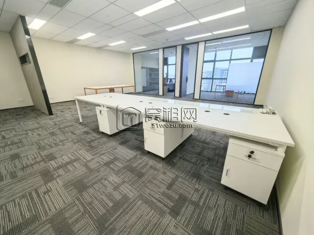 宁波凯德启望中心172平大面积，配全套家具，全景落地窗，精装修
