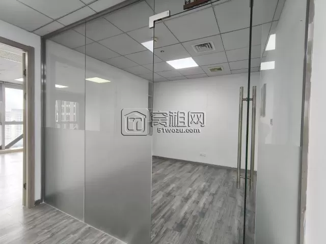 鄞州南部商务区二期核心地段宁波海运大厦300平办公室精装修出租东南财位