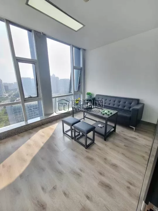 鄞州亚洲之窗附近新洲银座高楼层落地窗，朝南68平精装修带家具，看鄞州公园，2800元/月