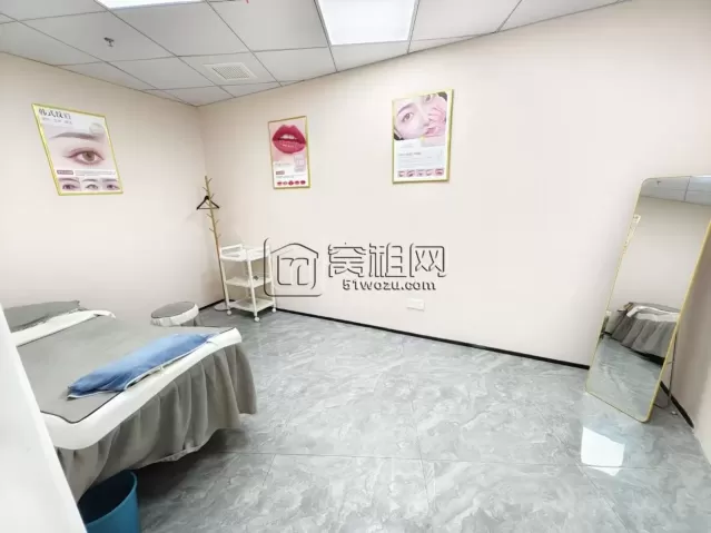 宁波恒隆中心大厦245平 出租  13500每月