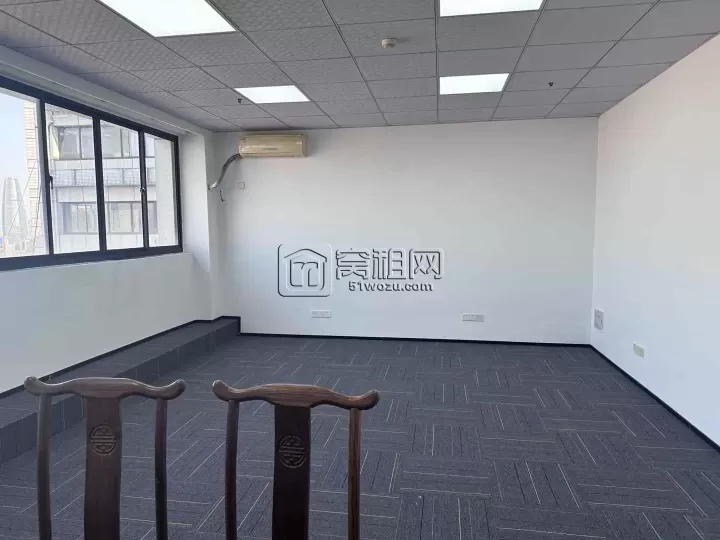 宁波海曙区中山大厦72平带家具两隔间出租