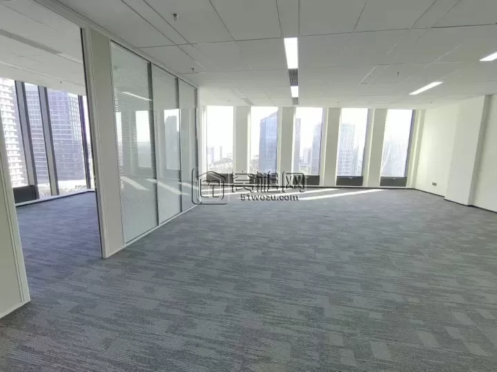 江北洪塘前洋街道万科云谷写字楼280平米出租