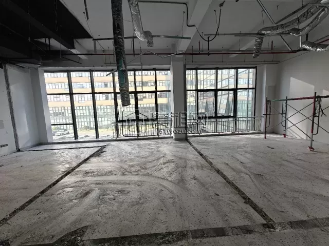 镇海西陆路萌恒大厦150平毛坯大通间低楼层可做教培7300元/月