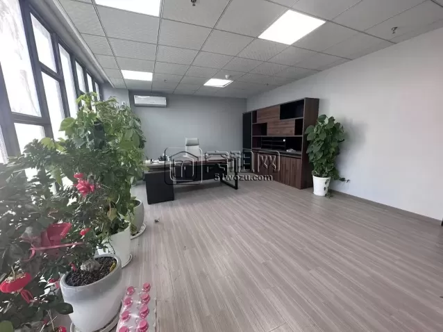 宁波世纪东方广场附近东方商务中心2号楼面积170，三面采光