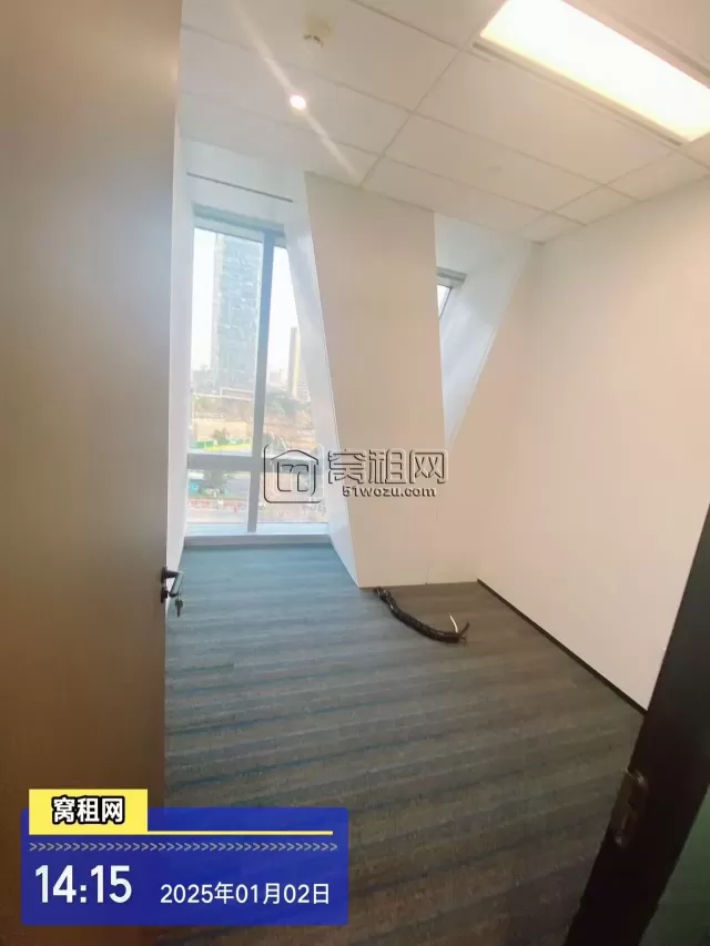 宁波东部新城5A高端写字楼国华金融中心415平招租