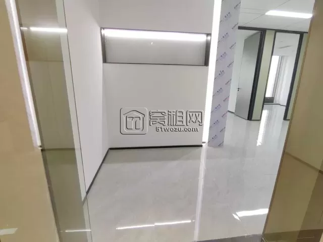 宁波前洋商务区TOD写字楼万科云谷130平米精装修办公室出租