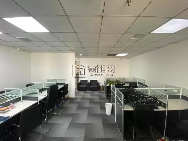 海曙区汇金大厦附近写字楼平安大厦出租115平米精装修办公