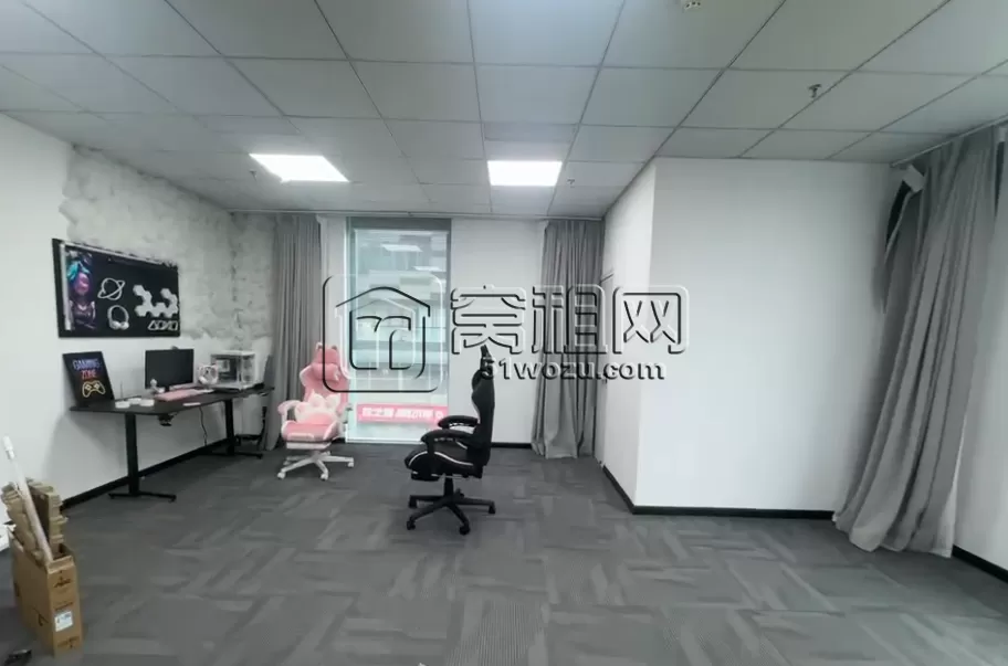 南部商务区水街杉杉大厦面积115平米租金5300元一个月出租朝向西南