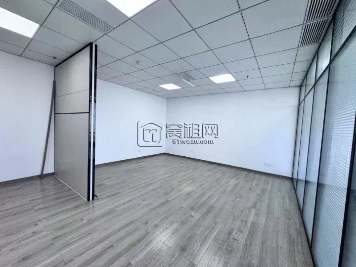 宁波智慧园出租112平米办公室5400/月