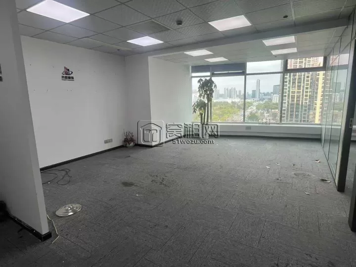 布利杰大厦隔壁红巨大厦120平，朝鄞州公园，形象墙+2隔间，特价出租，5200元每月